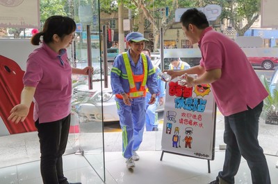 上海電信350家營業廳再次開啟導游服務，讓出行更溫馨